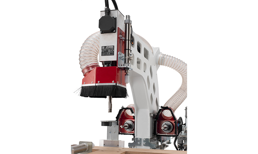 Electromandrine: Masina Frezat CNC Anuba, Tekno Basic